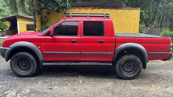 MITSUBISHI L200 2.5 GL 4X4 CD 8V TURBO DIESEL 4P MANUAL